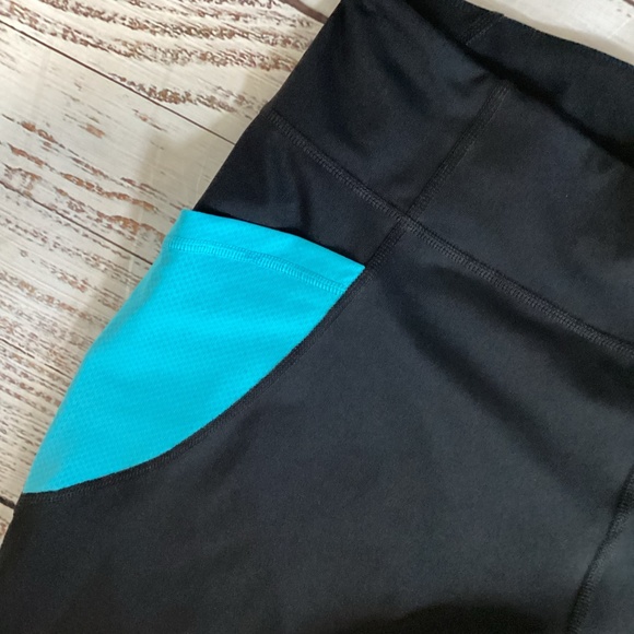 879.Zella Capri Leggings Black & Turquoise Sheer 2X NWT - Picture 3 of 4